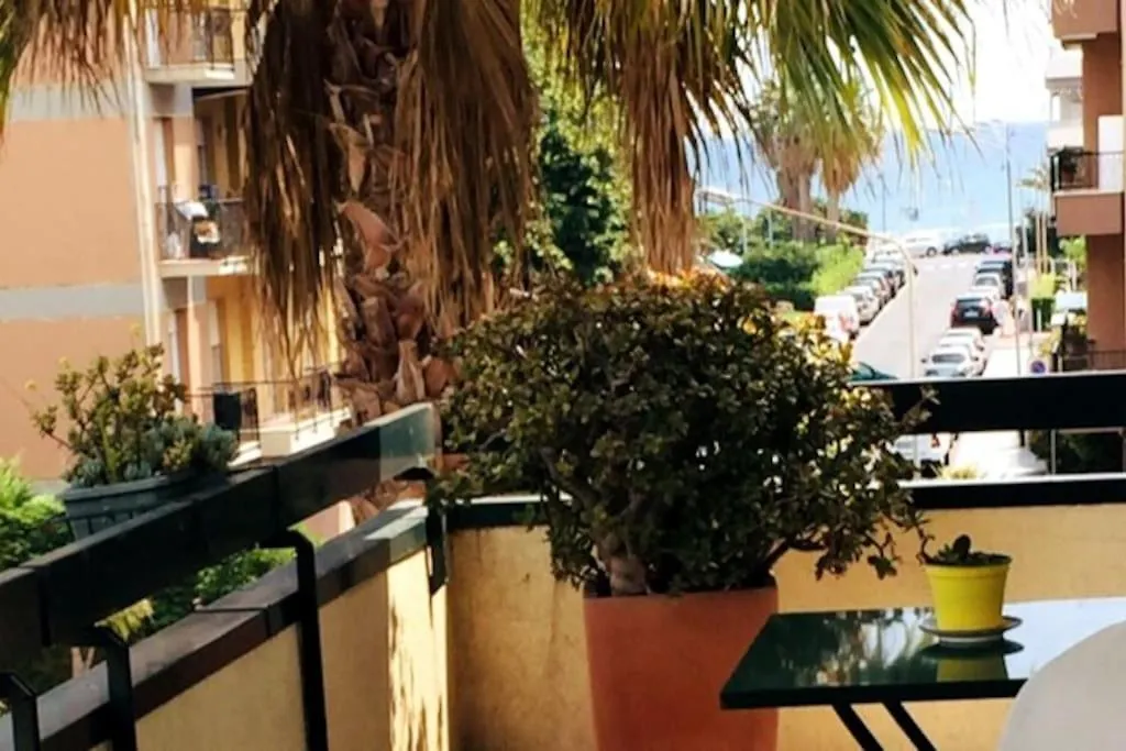Apartamento Splendido Trilocale Vista Mare Albenga 0*,  Italia