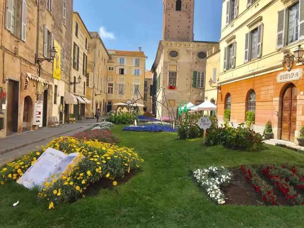Apartamento Splendido Trilocale Vista Mare Albenga 0*,  Italia