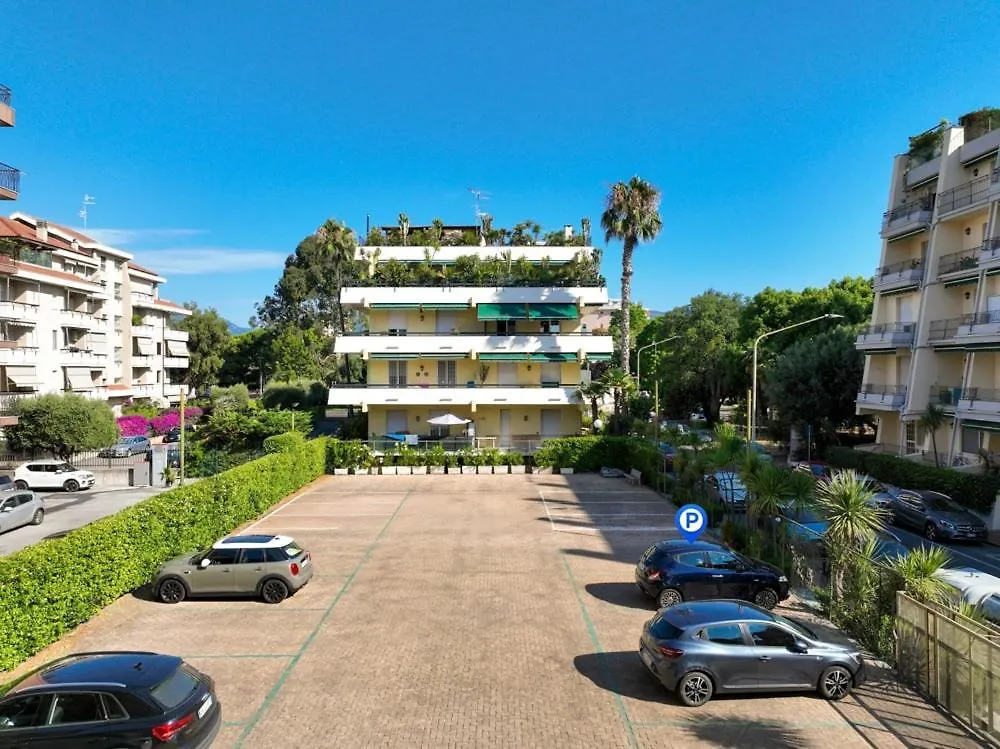 Apartamento Splendido Trilocale Vista Mare Albenga Italia