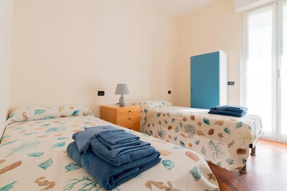 Apartamento Splendido Trilocale Vista Mare Albenga