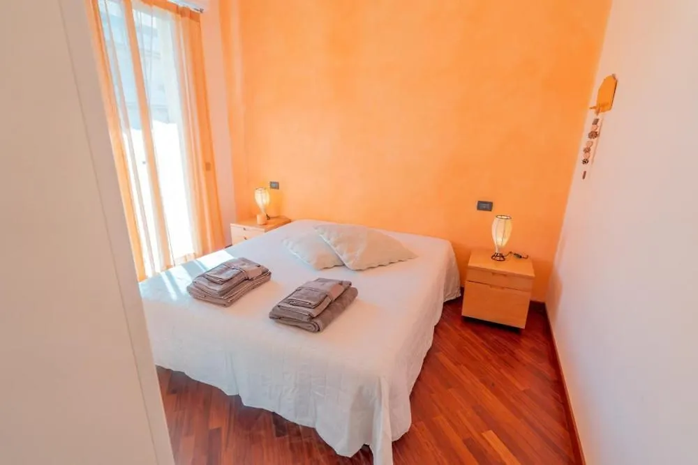 Apartamento Splendido Trilocale Vista Mare Albenga